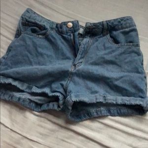 F21 JEAN SHORTS